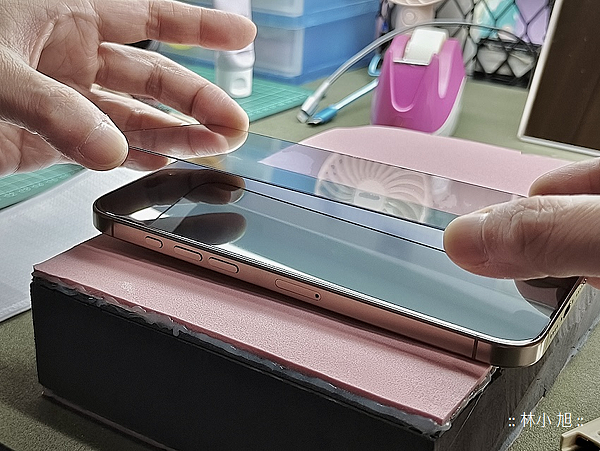 imos for iPhone 16 全系列防護藍寶石低藍光護眼螢幕玻璃保護貼、藍寶石鏡頭保護貼、軍規防摔保護殼開箱 (ifans 林小旭) (15).png
