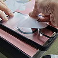 imos for iPhone 16 全系列防護藍寶石低藍光護眼螢幕玻璃保護貼、藍寶石鏡頭保護貼、軍規防摔保護殼開箱 (ifans 林小旭) (40).png