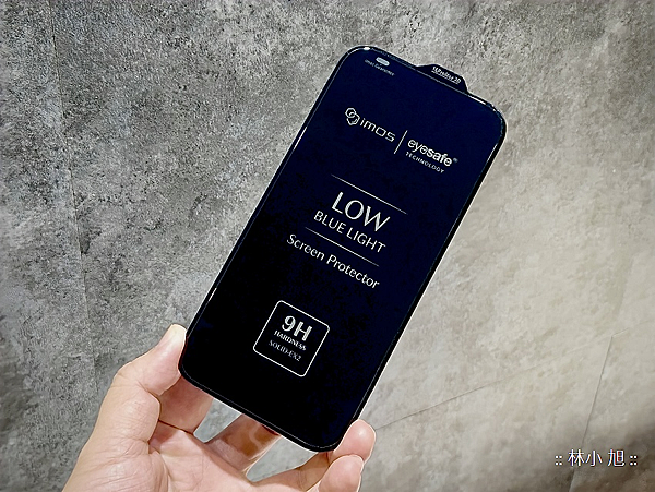 imos x iPhone 16 Pro 系列美國 UL認證 RPF60 低藍光防窺螢幕保護貼開箱 (ifans 林小旭) (12).png