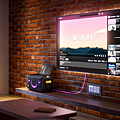 (6) Ikarao K 歌伴唱機系統支援連結 YouTube、Spotify、KKBOX 等常見串流平台，還可透過 HDMI 影像傳輸功能投影，讓超大畫面一秒展開.png