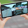 圖說3、Xperia 1 VI 強光影像增強技術不僅能自動調整畫面暗部亮度，更提升50%螢幕亮度，在戶外強光下的顯示效果也同樣出色！.png