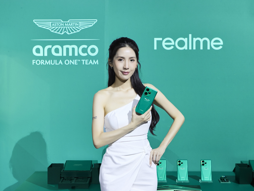 【新聞照片】realme GT 7奧斯頓馬丁F1限量版，建議售價NT$22,990，預購將自5月30日正式開跑，新機將於6月7日上市(1).png