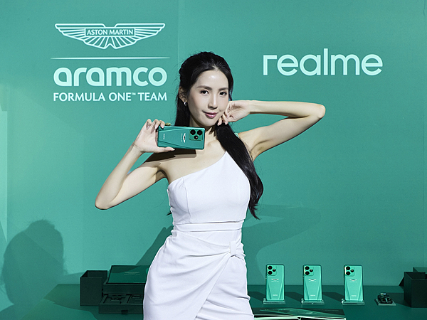 【新聞照片】realme GT 7奧斯頓馬丁F1限量版，建議售價NT$22,990，預購將自5月30日正式開跑，新機將於6月7日上市(2).png