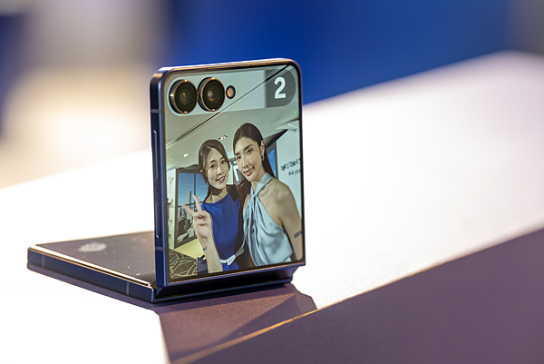 三星 Galaxy Z Fold7、Z Flip7 旗艦摺疊系列-台灣發表會 (5).png