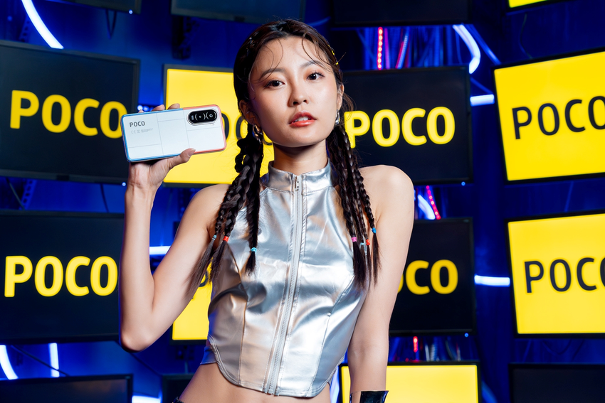 POCO M7 銀色_01.png