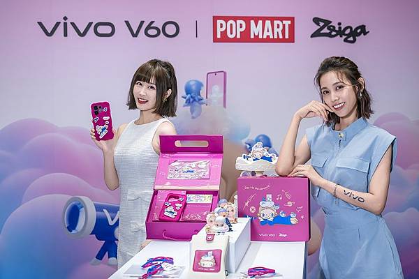 【新聞照片08】凡於vivo全台官方體驗據點購機，即可獲得vivo V60 x POP MART ZSIGA聯名限量禮盒。.jpg