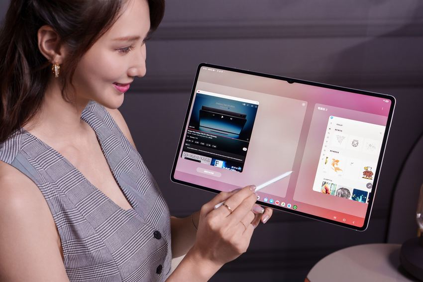 【新聞照片10】Galaxy Tab S11 Ultra與外接顯示器打造為真正的雙螢幕配置，並建立至多四個自訂工作空間，滿足多樣需求.png