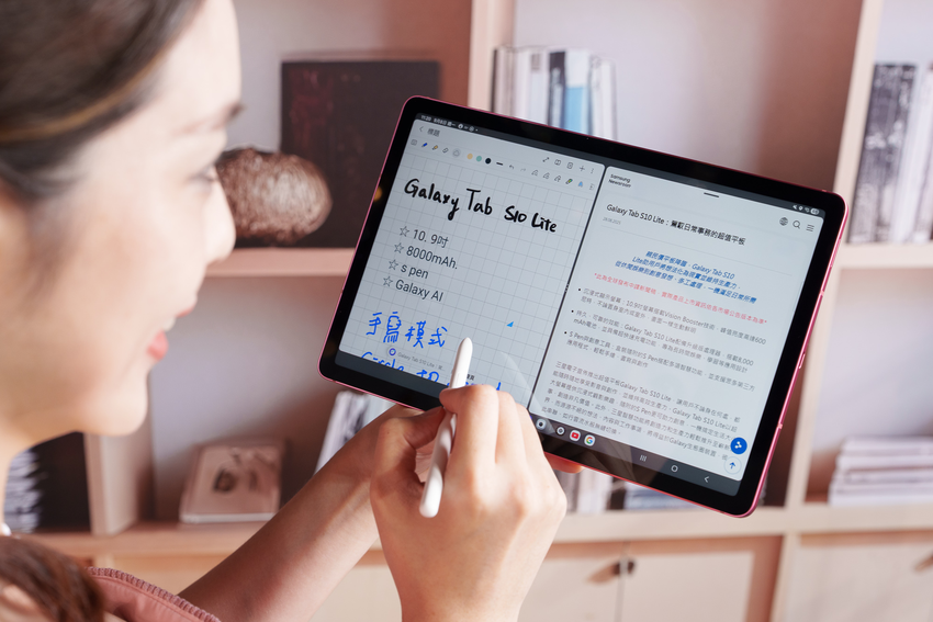 【新聞照片09】Galaxy Tab S10 Lite透過Samsung Notes內建手寫模式，將潦草筆記轉換成整齊文字.png