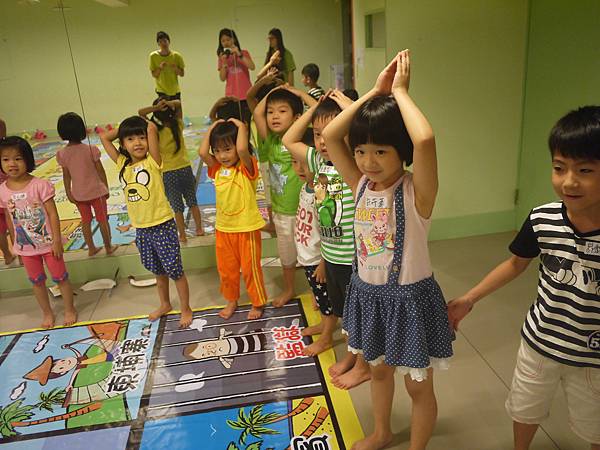 0805一顆骰子遊亞洲