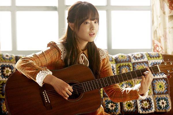 A WEREWOLF BOY still 03