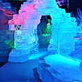 ICE WORLD 