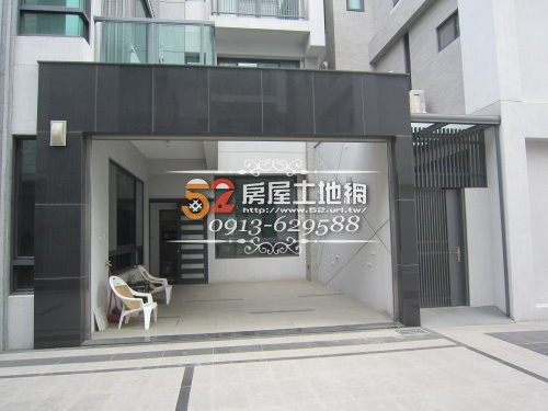 02 (複製)台南52房屋網土地網買屋賣屋土地買賣別墅透天厝大樓華廈建地廠房車庫停車位店面豪宅別墅房地產投資房產永慶仲介代書東區買房中西區買房南區買房北區買房安平區買房永康買房安南區買房平面車位永慶湖美台南永慶金店面室內設計全新裝潢新建案新大樓近公園五餅二魚房屋網台南店面買房子賣房子五餅二魚T8368鄭仔寮全新雙車豪墅.JPG 02 (複製)台南52房屋網土地網買屋賣屋土地買賣別墅透天厝大樓華廈建地廠房車庫停車位店面豪宅別墅房地產投資房產永慶仲介代書東區買房中西區買房南區買房北區買房安平區買房永康買房安南區買房平面車位永慶湖美台南永慶金店面室內設計全新裝潢新建案新大樓近公園五餅二魚房屋網台南店面買房子賣房子五餅二魚T8368鄭仔寮全新雙車豪墅.JPG