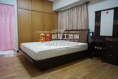 05 (複製)台南52房屋網土地網買屋賣屋土地買賣別墅透天厝大樓華廈建地廠房車庫停車位店面豪宅別墅房地產投資房產永慶仲介代書東區買房中西區買房南區買房北區買房安平區買房永康買房安南區買房平面車位永慶湖美台南永慶金店面室內設計全新裝潢新建案新大樓近公園五餅二魚房屋網台南店面買房子賣房子五餅二魚A8261新好國宅溫馨四房.jpg 05 (複製)台南52房屋網土地網買屋賣屋土地買賣別墅透天厝大樓華廈建地廠房車庫停車位店面豪宅別墅房地產投資房產永慶仲介代書東區買房中西區買房南區買房北區買房安平區買房永康買房安南區買房平面車位永慶湖美台南永慶金店面室內設計全新裝潢新建案新大樓近公園五餅二魚房屋網台南店面買房子賣房子五餅二魚A8261新好國宅溫馨四房.jpg