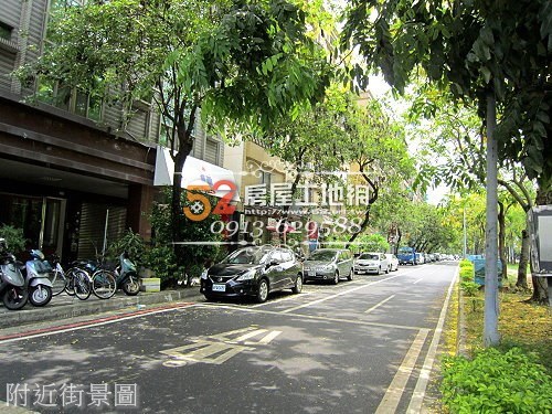 1台南52房屋網土地網買屋賣屋土地買賣五餅二魚成大林茵大道店宿