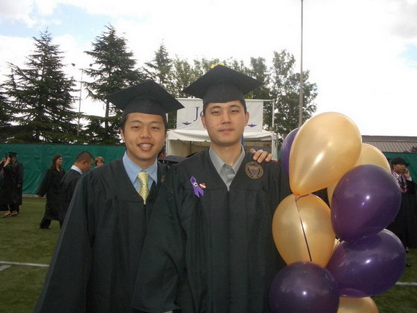 UW Grad 05-0018