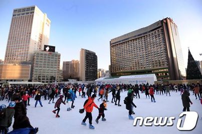 『i韓集韓國趴趴走』－首爾廣場的溜冰場