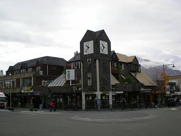 Queenstown別具特色的i-site