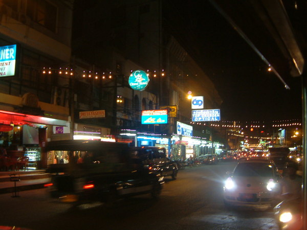 ＰＡＴＡＹＡ精采的夜生活