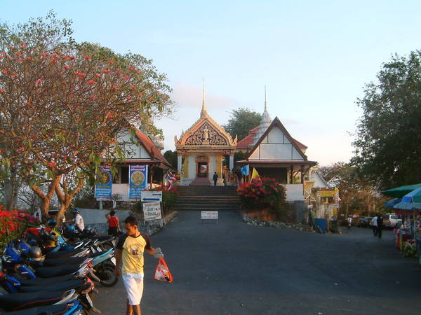 ＰＡＴＡＹＡ山頂的廟
