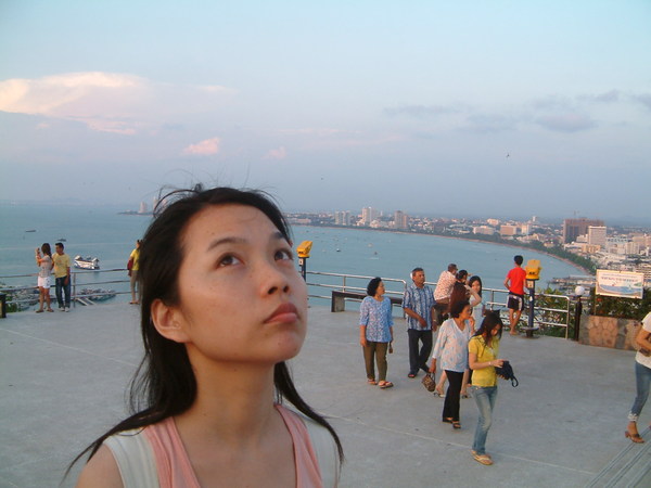 眺望天空
