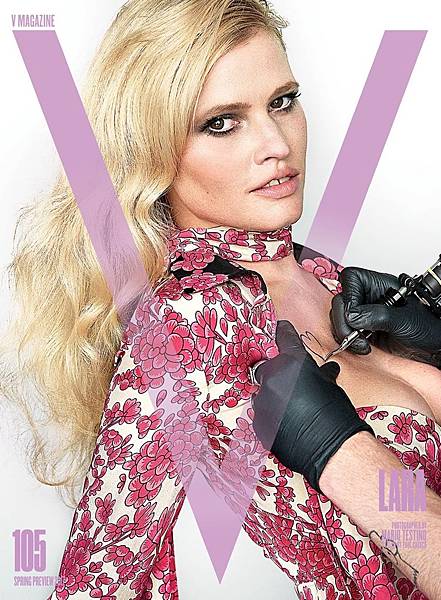 Lara Stone.jpg