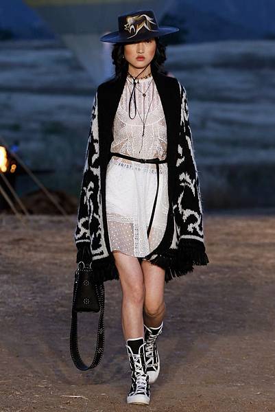 60-Jing Wen.jpg 60-Jing Wen.jpg