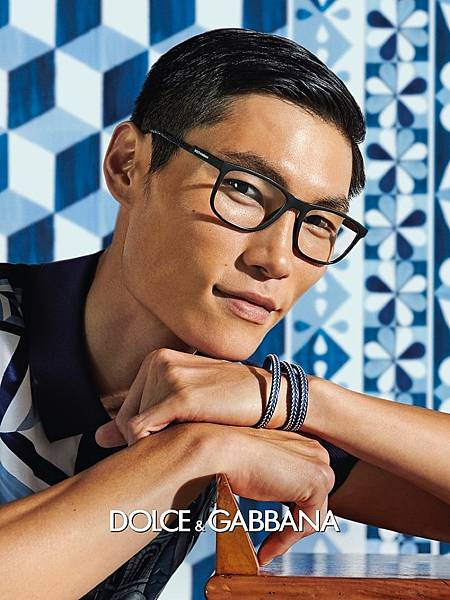 Dolce-Gabbana-Spring-Summer-2021-Mens-Campaign-011.jpg