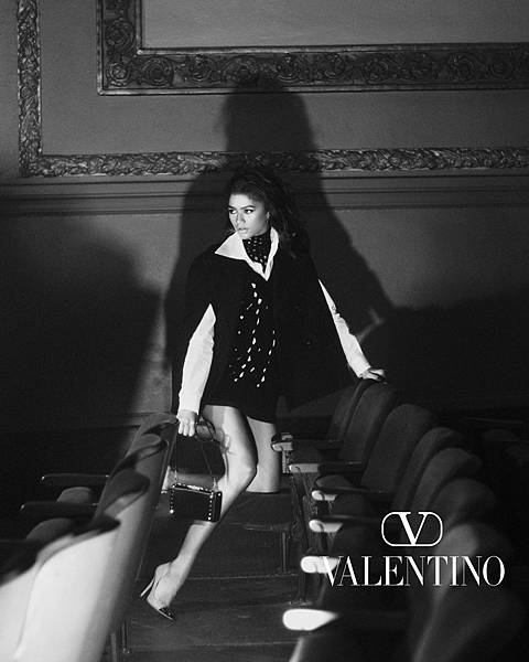 Zendaya-Valentino-Fall-2021-Act-Campaign03.jpg