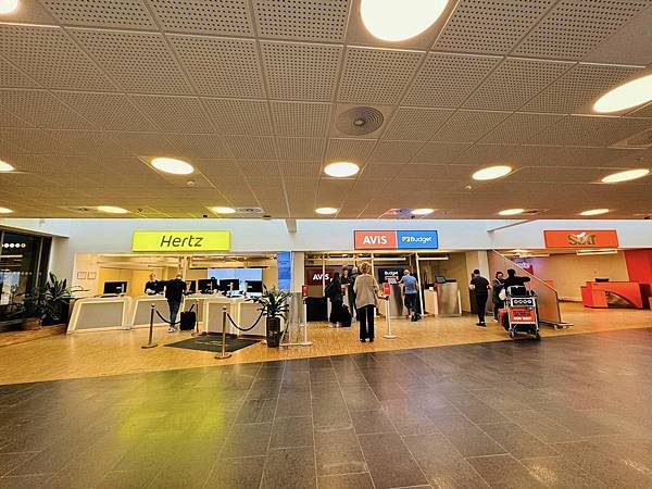 第一次歐洲自駕·挪威 【租車】·【停車費】·【油錢】·【過路 第一次歐洲自駕·挪威 【租車】·【停車費】·【油錢】·【過路