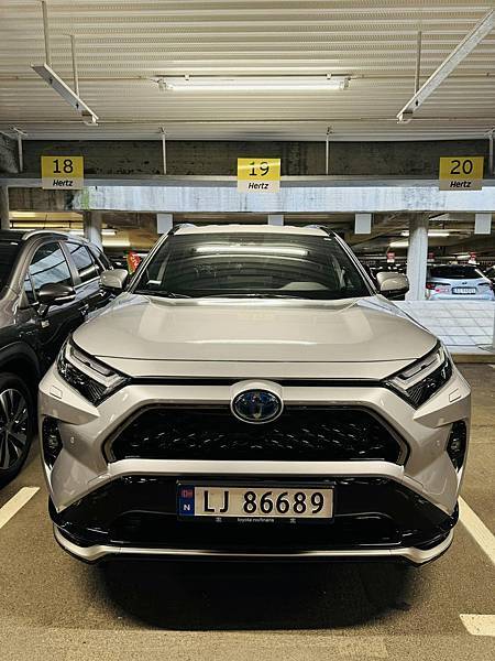 第一次歐洲自駕·挪威 【租車】·【停車費】·【油錢】·【過路 第一次歐洲自駕·挪威 【租車】·【停車費】·【油錢】·【過路