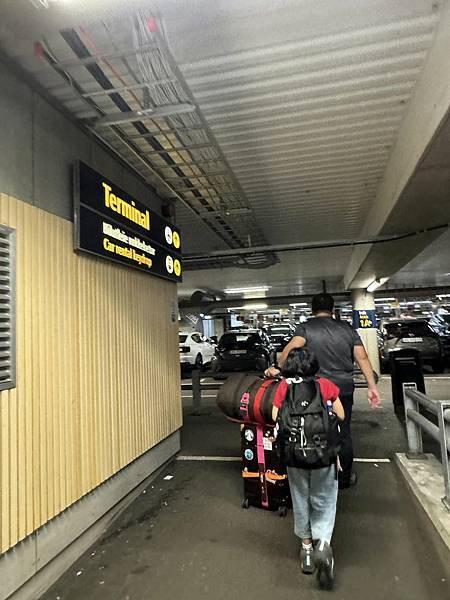 第一次歐洲自駕·挪威 【租車】·【停車費】·【油錢】·【過路 第一次歐洲自駕·挪威 【租車】·【停車費】·【油錢】·【過路