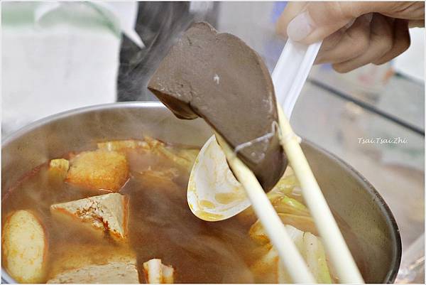 [台北中正]鴨香煲-公館店|超好吃的沙茶鍋燒意麵，辣味好喜歡