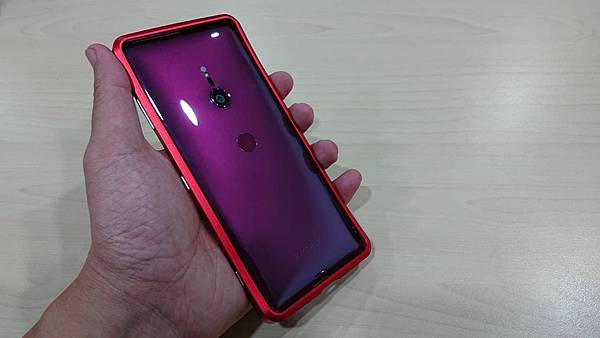 今晚你要哪一色？Xperia XZ3 與DevilCase十二色搭配大全