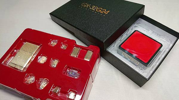 玩具開箱~萬代GX-32G24 黃金小戰士