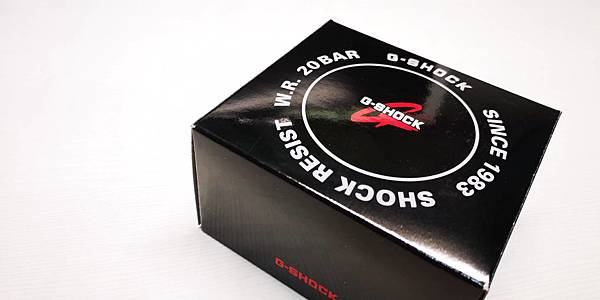 不滅的經典傳奇G-Shock DW-5600開箱