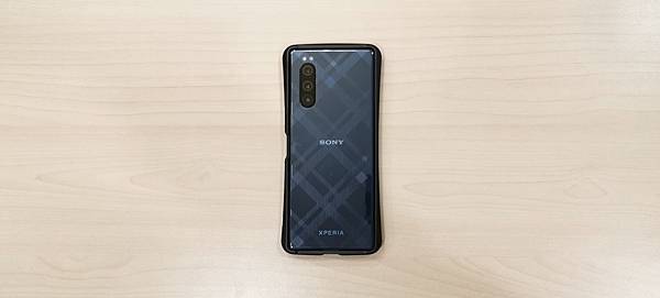 Xperia 5 限量DevilCase保護框開箱