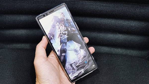 客上癮~白色惡魔 Xperia 1 特製版