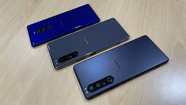 隨手雜談,回歸初心 Xperia 1 III