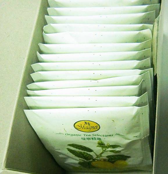 conforting_tea_03.JPG conforting_tea_03.JPG
