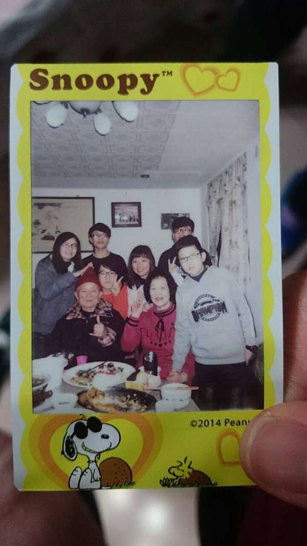 現在換菩薩牽你的手 趁他還在趁你未老 痞客邦