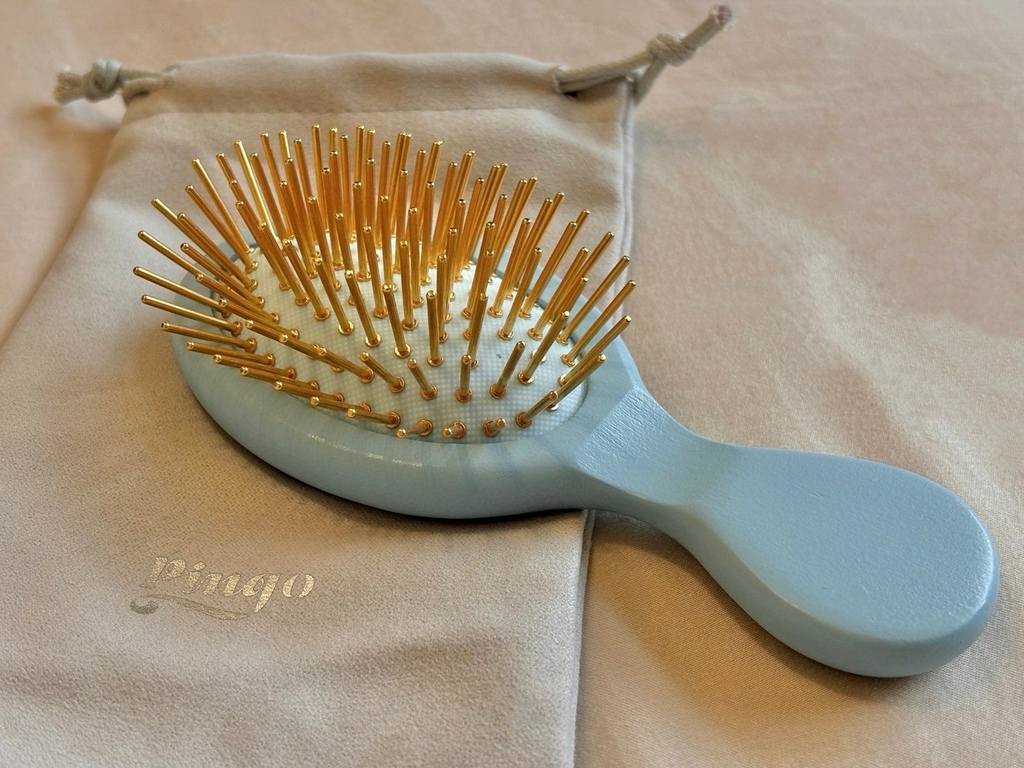 Pingo 台灣品工 TRAVEL|Qmini 櫸木黃金梳 Pingo 台灣品工 TRAVEL|Qmini 櫸木黃金梳