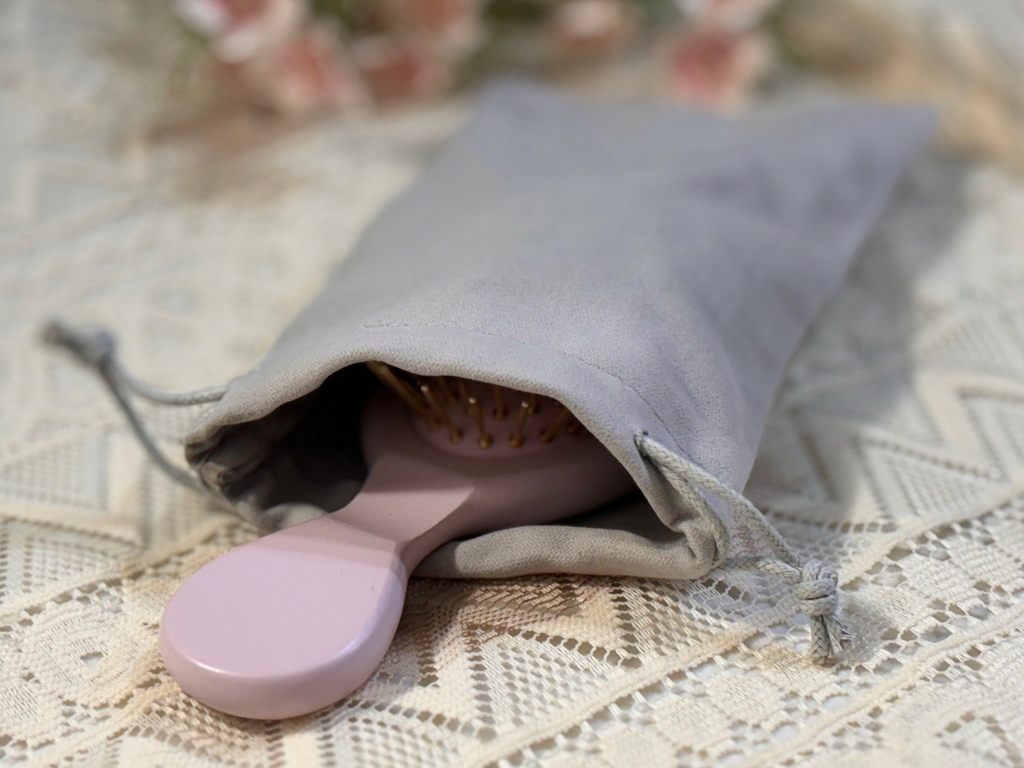 Pingo 台灣品工 TRAVEL|Qmini 櫸木黃金梳 Pingo 台灣品工 TRAVEL|Qmini 櫸木黃金梳