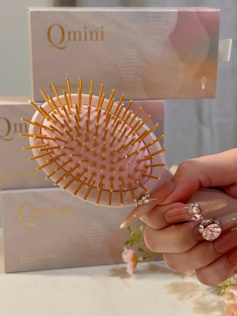 Pingo 台灣品工 TRAVEL|Qmini 櫸木黃金梳 Pingo 台灣品工 TRAVEL|Qmini 櫸木黃金梳