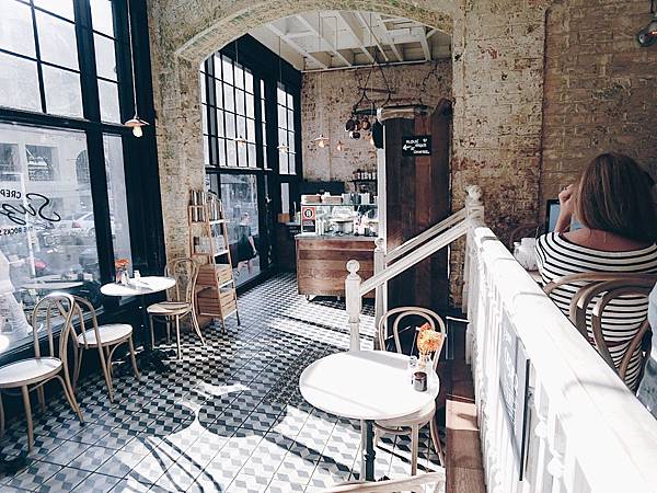 UNADJUSTEDNONRAW_thumb_3b4b.jpg UNADJUSTEDNONRAW_thumb_3b4b.jpg