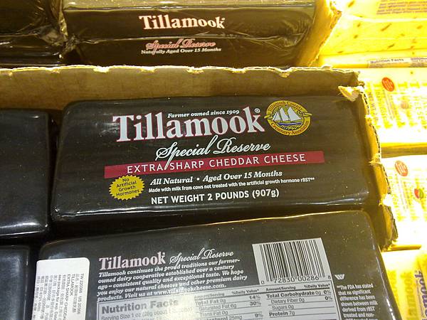 220366 Tillamook Special Reserve Extra Sharp Cheddar Cheese 超強位切達乳酪 907公克 美國產 319 02