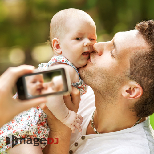 「微圖庫」是近年才出現,代表微利型態圖庫的新名詞。