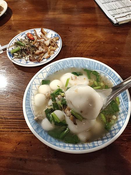 ［桃園食記］古早味新街龍湯圓 | 廟口道地好滋味 | 附菜單