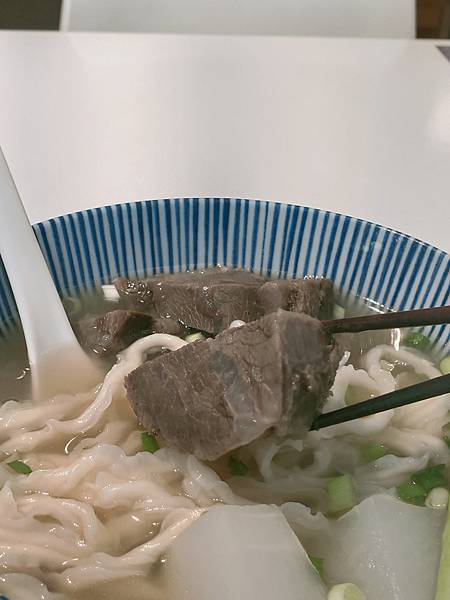 ［桃園食記］飽餐一頓 | 民富三街上的文青麵飯館