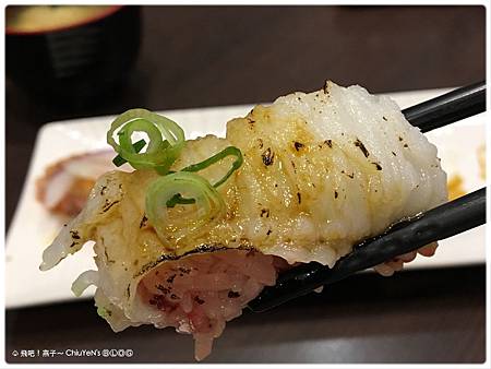 大園日本料理-比目魚1.jpg