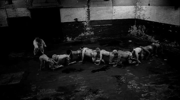 人形蜈蚣2 圖The Human Centipede II01.jpg 人形蜈蚣2 圖The Human Centipede II01.jpg